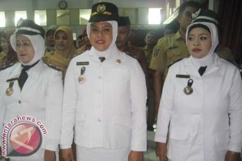 Tiga Lurah Perempuan Bantaeng Dilantik 