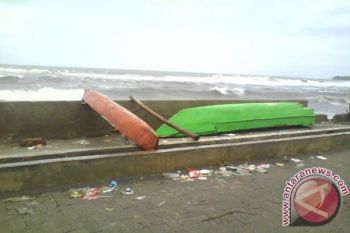 Nelayan Sumbawa Tidak Berani Melaut
