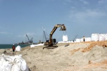 BP Batam 2014 Fokus Selesaikan Pelabuhan Batuampar