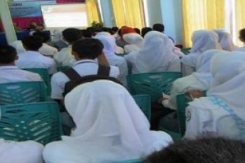 Pemkab Anambas Sekolahkan PTT KT