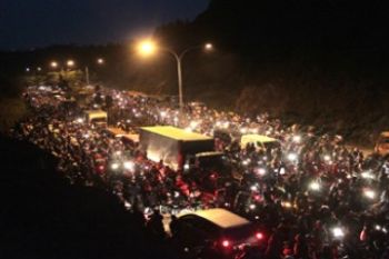 Trailer Terguling/Joko Sulistyo