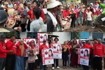 Dewi Aryani Bantu Korban Banjir Losari Brebes