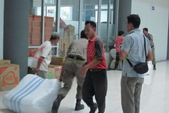 Bantuan Menumpuk