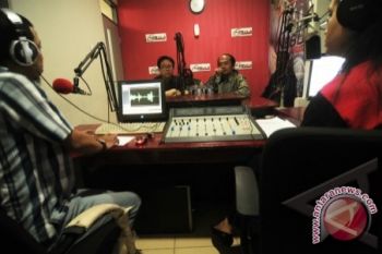 Dewan Pers Ajak Masyarakat Awasi Media 
