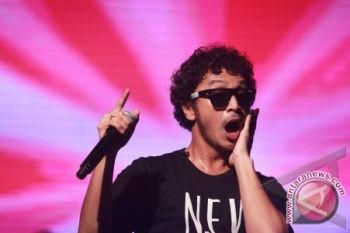 Giring Nidji geli ulah joget penonton