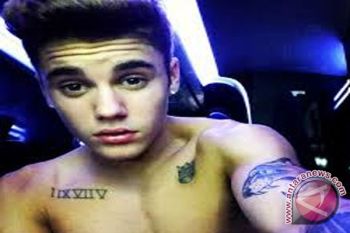 Rekaman Semi Telanjang Justin Bieber  Jadi Masalah 