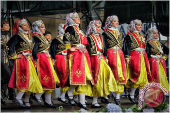 Peneliti: folklor perlu diatur dalam UU tersendiri 