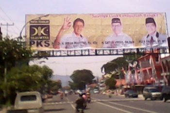 KPU Sayangkan Caleg Sering Langgar Aturan Alat Peraga