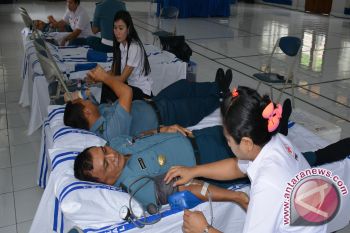 Lantamal  Manado bakti sosial donor darah 