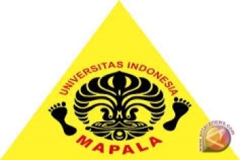 Tim ekspedisi  Mapala UI jelajahi  hutan TNLL