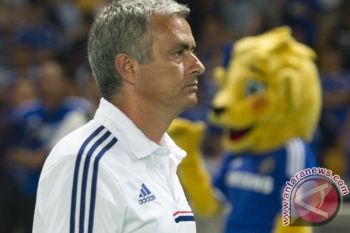 Mourinho Berjuang Perbaiki Serangan Chelsea