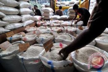 Harga Beras di Pekalongan Naik Akibat Banjir