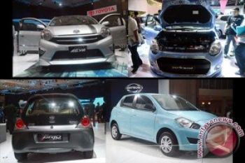 "Compact Car" Curi Pasar MPV