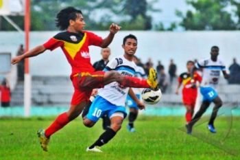 Ahmad Muhariah Kembali Latih Persibangga
