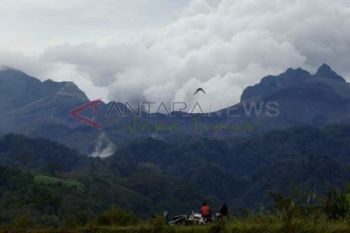 Status Gunung Kelud Jadi Siaga