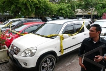 Sindikat Penggelapan Mobil Rental di Temanggung Diringkus