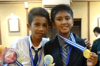 Anak Kebun Sawit Unggul di Lomba Bahasa Inggris