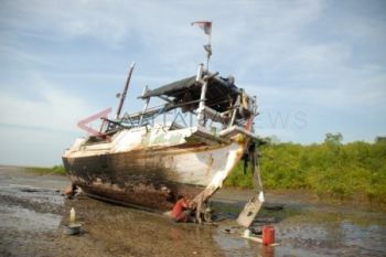 Perbaiki Perahu