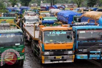 Januari - September Dishub tilang 210 truk pelanggar