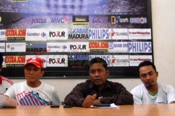 Gelar Jumpa Pers