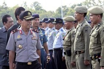 Polda Kepri Gelar Pasukan Pemilu 2014