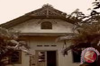 Prancis Berminat Bantu Kota Tua Ampenan