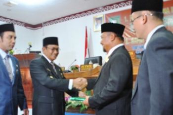 Defisit Anggaran/Zam Jambak