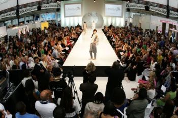 Busana Indonesia Jadi Daya Tarik "Pure London"