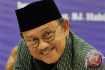 Habibie Menilai Pluralitas Akan Mendorong Kemajuan Bangsa