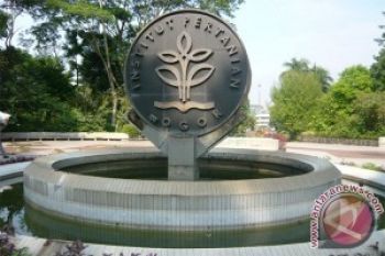 Tokoh Nasional Hadiri Dialog Kebangsaan BEM IPB