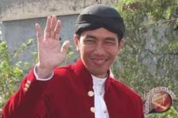 Horas Somasi Jokowi karena Jadi Bakal Capres