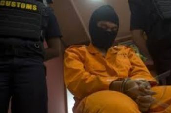Dakwaan JPU atas Penyelundupan Sabu Dinilai Cacat Hukum 