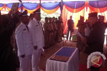 Camat: Kades utamakan kepentingan warga desa