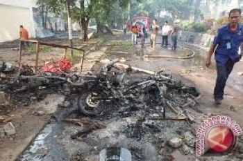 Polisi-TNI Masih Lakukan Pengamanan Di Unsrat Manado