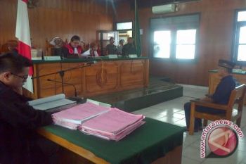 Pemeras guru divonis satu tahun penjara