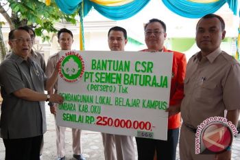 PT Semen Baturaja bantu Unbara Rp250 juta