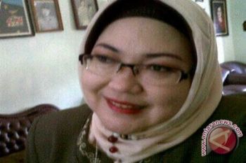 Caleg perempuan ajak masyarakat cegah korupsi 