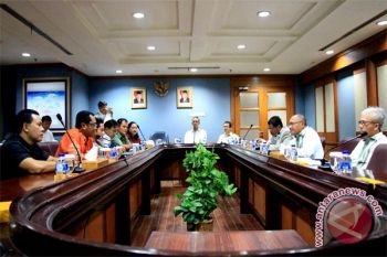 DPRD : Tenaga Kontrak Wajib Mendapatkan Perlindungan Ketenagakerjaan 