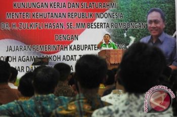 Hutan Desa Cegah Konflik Lahan