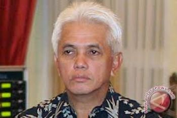 Hatta: Importir Semen Bermasalah Harus Ditindak