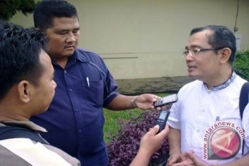 Pengamat: dana aspirasi wakil rakyat harus dihapuskan 