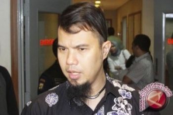 Polrestro Jakarta Selatan tetapkan Ahmad Dhani tersangka