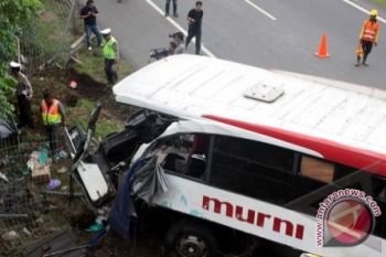 Bus Kafilah MTQ Sigi Terperosok Ke Jurang