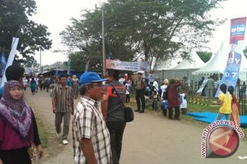 Warga Padati Lokasi Kampanye SBY 