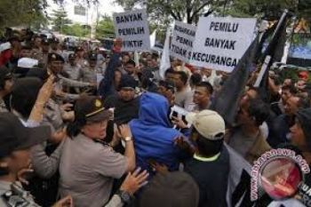 Polres Kudus Latihan Pengaman Pemilu