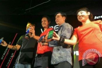  Lenovo Hadirkan Vibe Z, Smartphone Tipis Berbaterai 3000mAh
