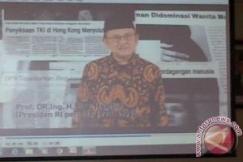 Ada Habibie Dalam Iklan "Pilih Caleg Perempuan"