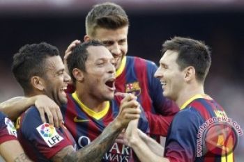 Messi dan Alves Antar Barca ke Perempatfinal Liga Champions