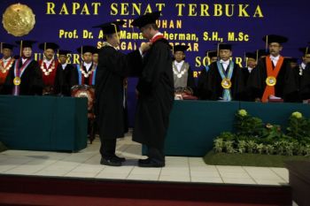 Agus Rahjarjo Profesor Termuda di Unsoed