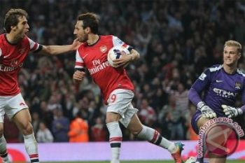 Manchester City Ditahan Arsenal 1-1